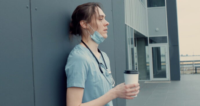 How Doctors Can Create Work-Life Balance: 19 Best Practices